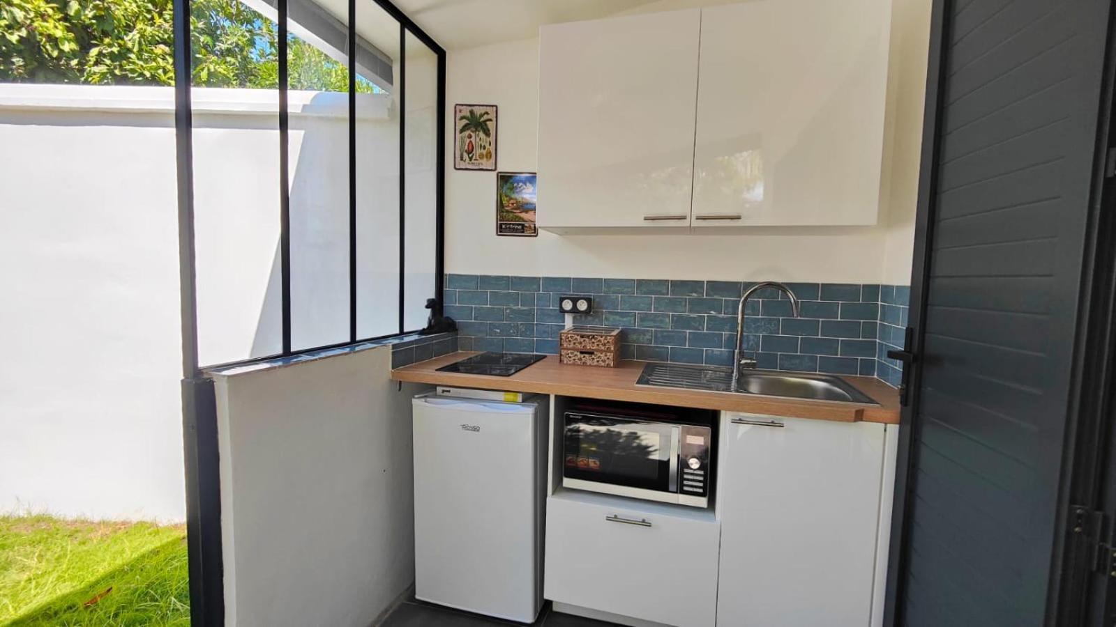 Ti Kaz Solei Apartment Сен Жилс ле Бен Екстериор снимка